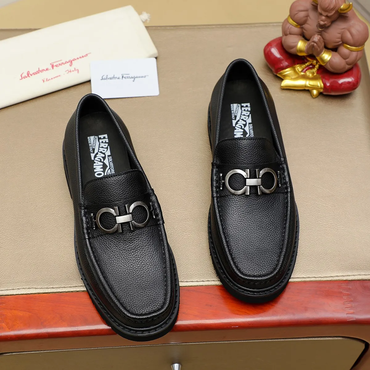 Men's shoes 💰500 Ferragamo [Ferragamo] top imported suit men's shoes 💯Original copy of the official website, product materials: selected imported embossed calfskin + luxury hardware buckle accessories ~ imported water-dyed cow 🐂 leather lining. Strong three-dimensional visual effect, original combination outsole, multiple colors available😘 Size: 38-44 (.45.46.4. Customized)